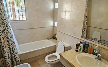 Property slide 21