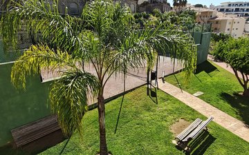 Property slide 25