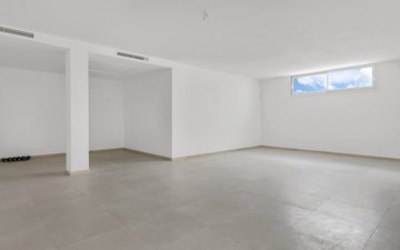 Property slide 32