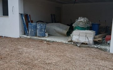 Property slide 31