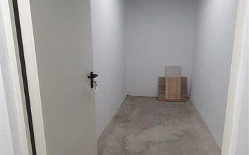 Property slide 20