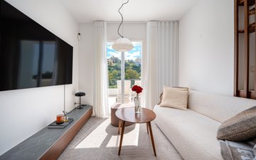 Property slide 18