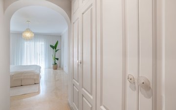 Property slide 20