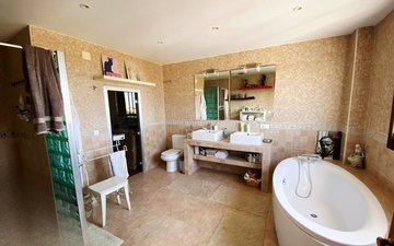 Property slide 15