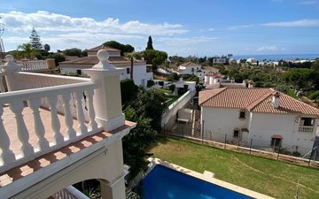 Property slide 16