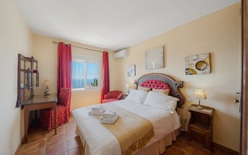 Property slide 15