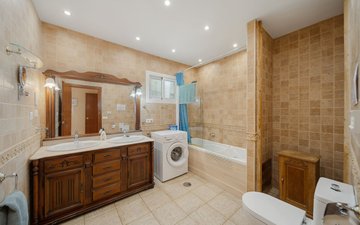 Property slide 19