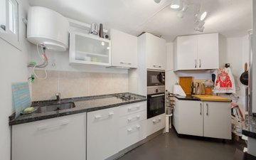 Property slide 24
