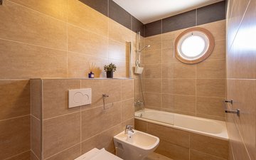Property slide 19