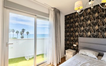 Property slide 21