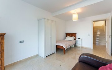 Property slide 17