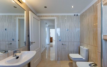 Property slide 22