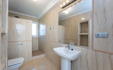Property slide 28