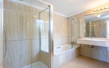Property slide 39