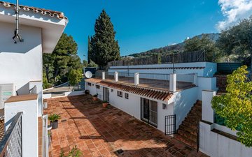 Property slide 47