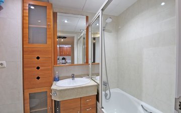 Property slide 18