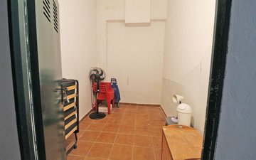 Property slide 23