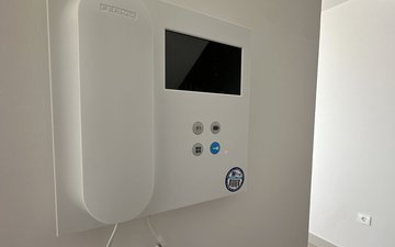 Property slide 21