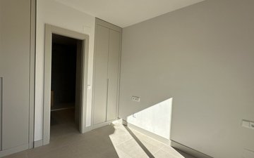 Property slide 44