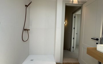 Property slide 58