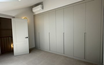 Property slide 62