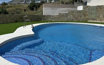 Property slide 66