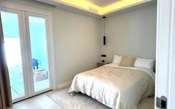 Property slide 21