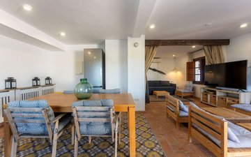 Property slide 28