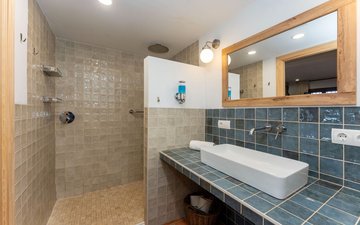 Property slide 31
