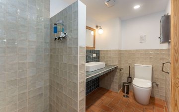 Property slide 33