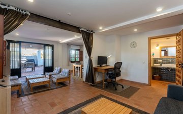 Property slide 34