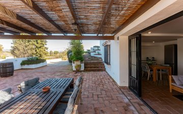 Property slide 44