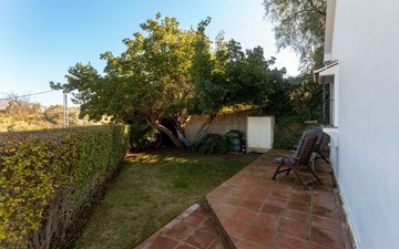 Property slide 48