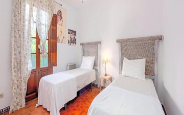 Property slide 31