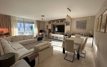 Property slide 11