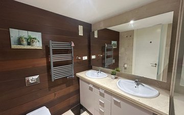 Property slide 21