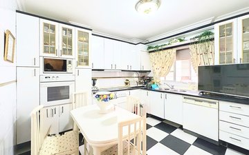 Property slide 15