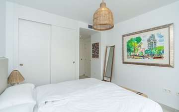 Property slide 20