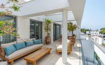 Property slide 30