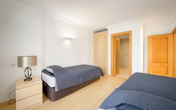 Property slide 33