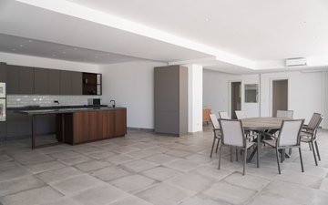 Property slide 42