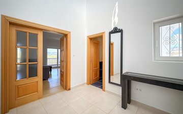 Property slide 6