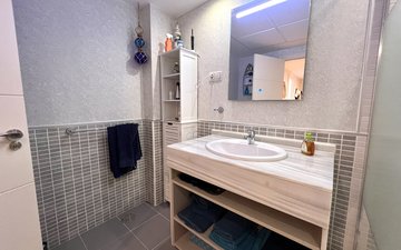 Property slide 38