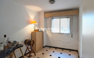 Property slide 17