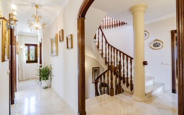 Property slide 22