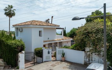 Property slide 24