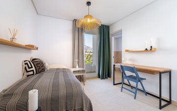 Property slide 25