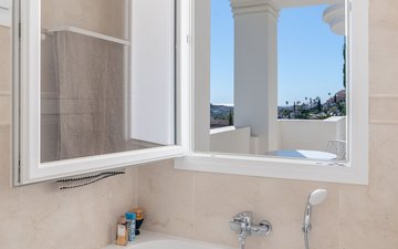 Property slide 33
