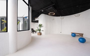 Property slide 39