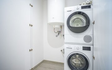 Property slide 40